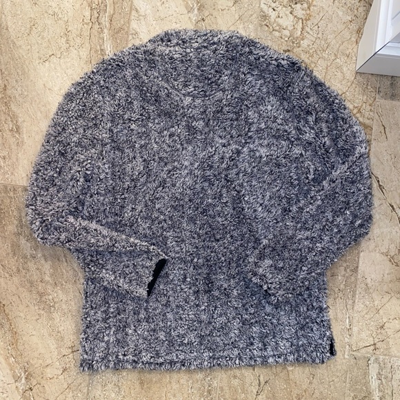 The Southern Shirt Co. Sherpa Pullover with Pockets - Picture 7 of 7